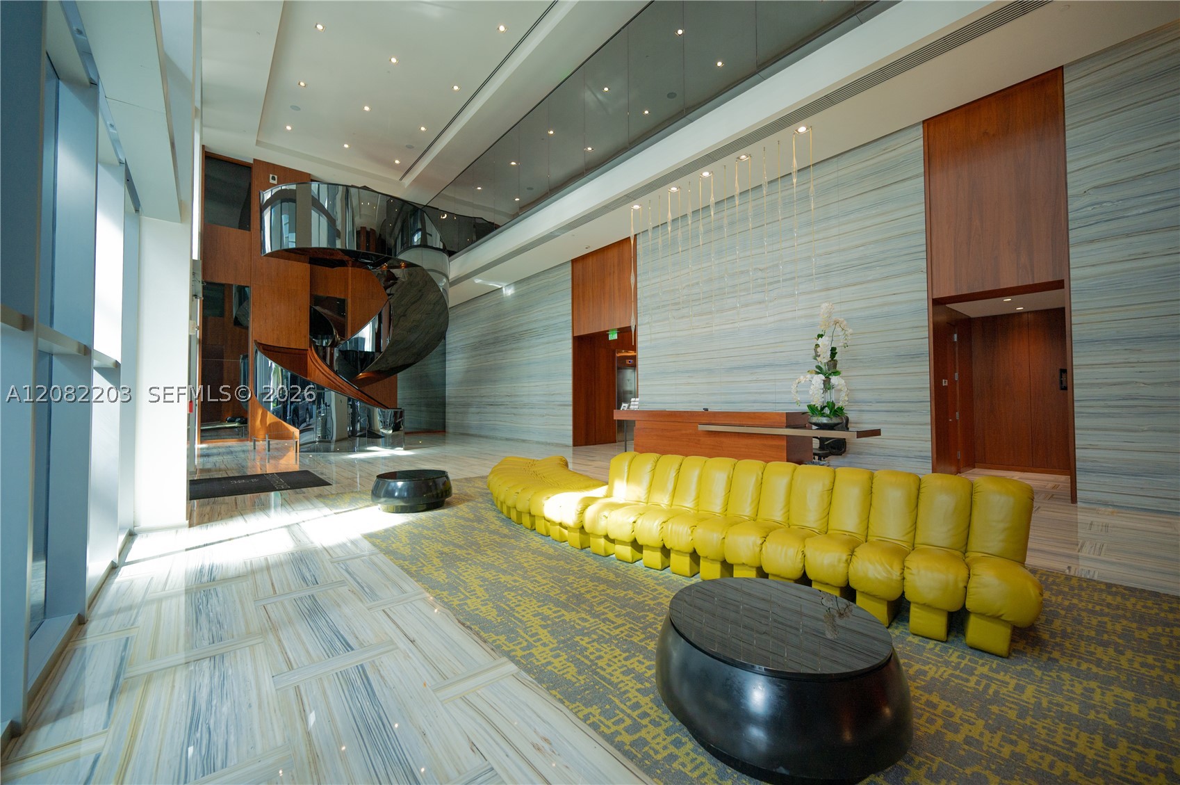 1300 Brickell Bay Dr #1601, Miami FL 33131