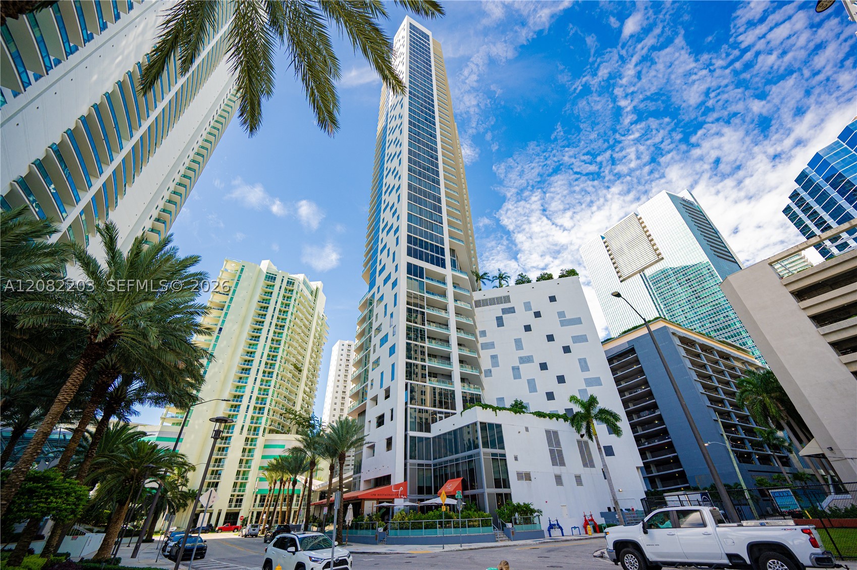 1300 Brickell Bay Dr #1601, Miami FL 33131