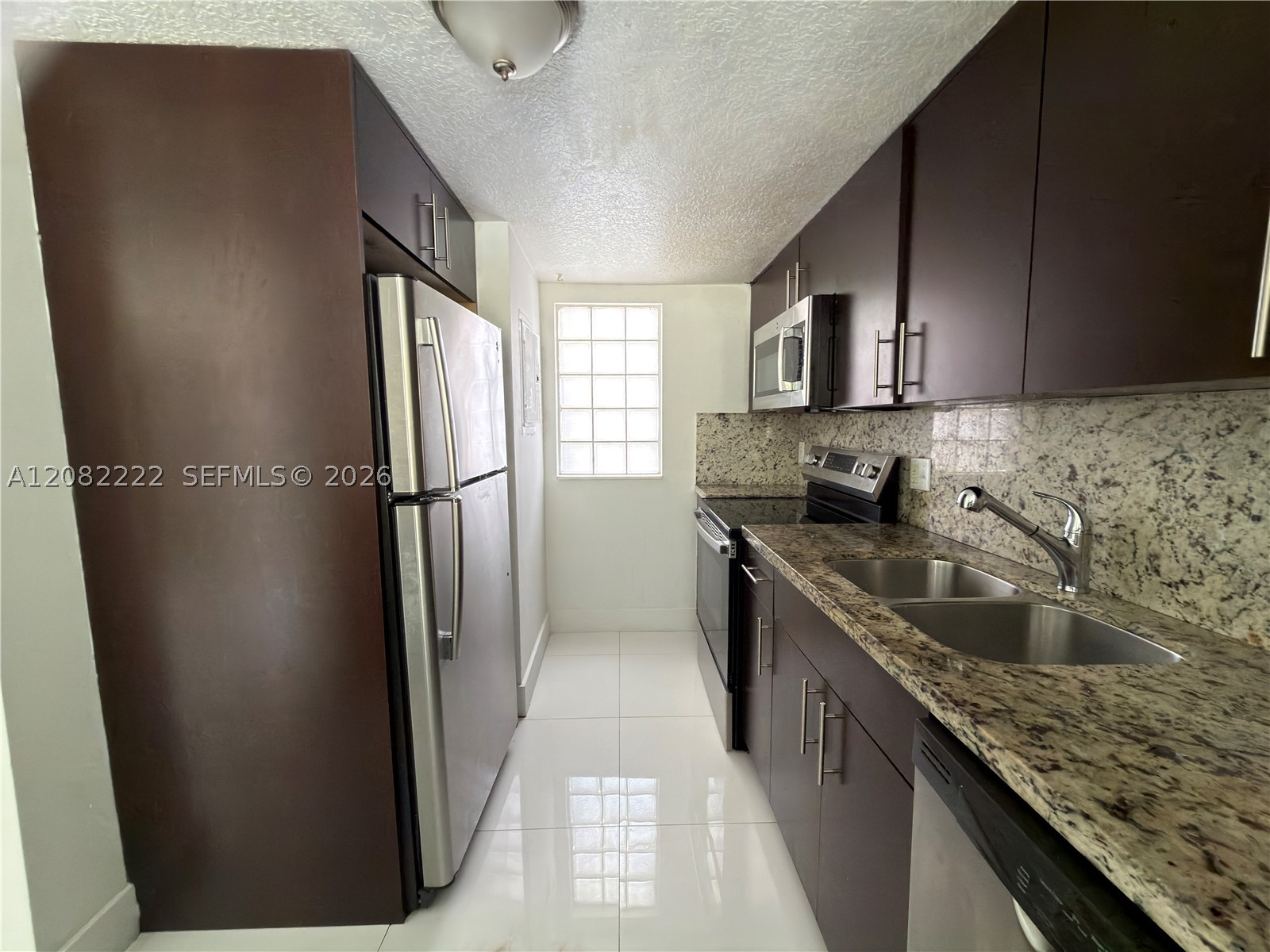 695 SW 11th St #204, Miami FL 33129
