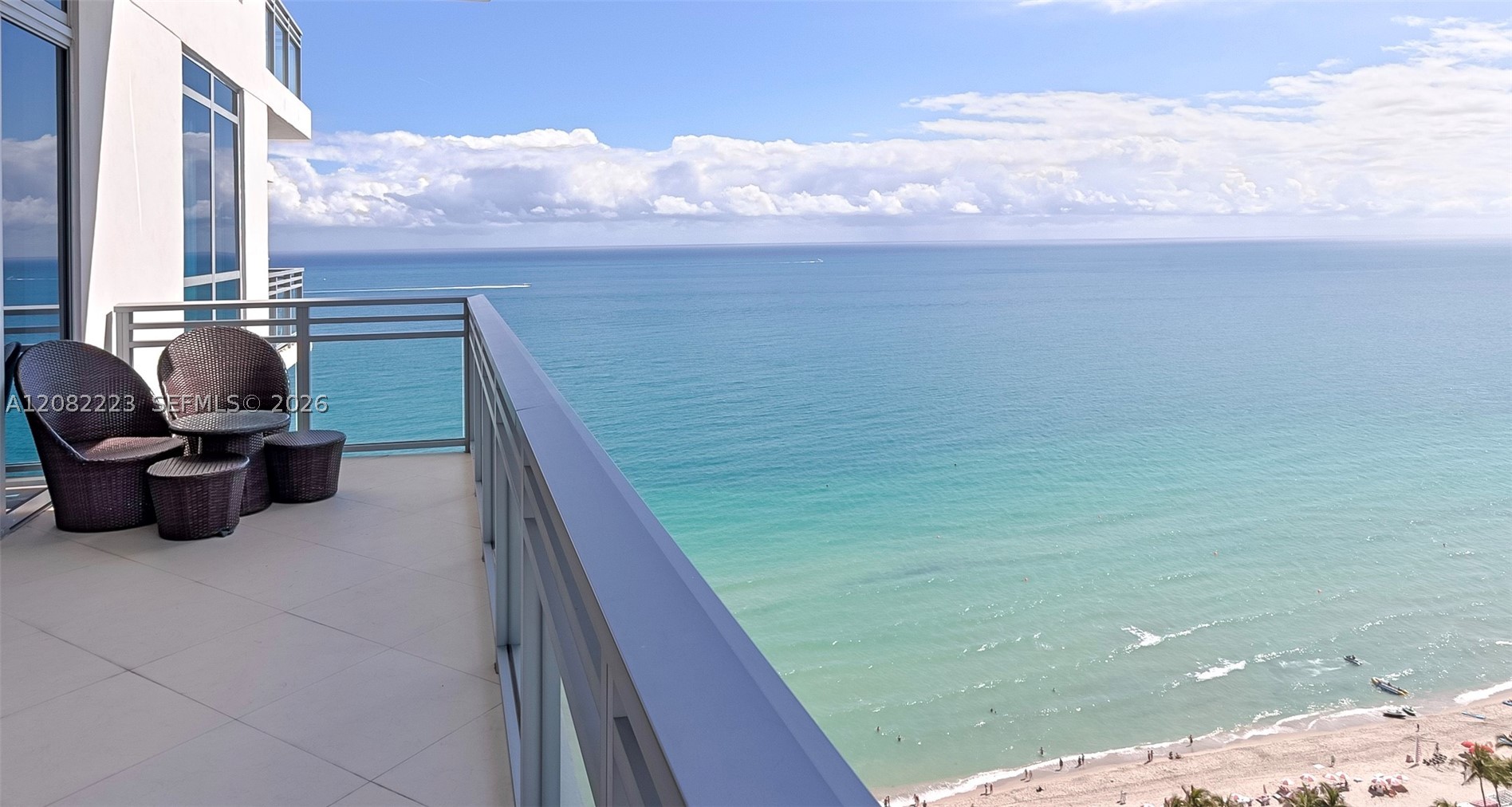 3535 S OCEAN DR #2805, Hollywood FL 33019