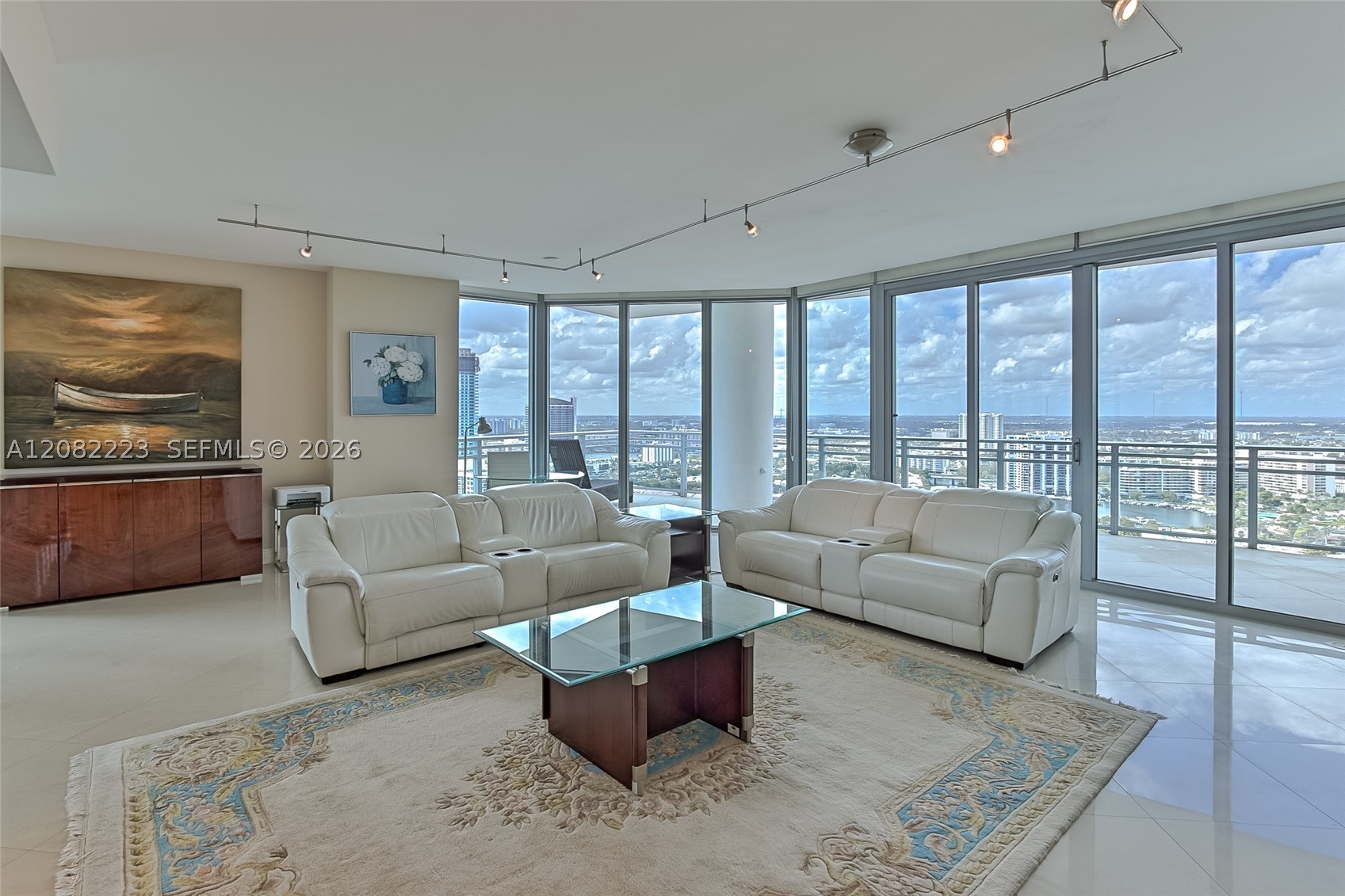 3535 S OCEAN DR #2805, Hollywood FL 33019