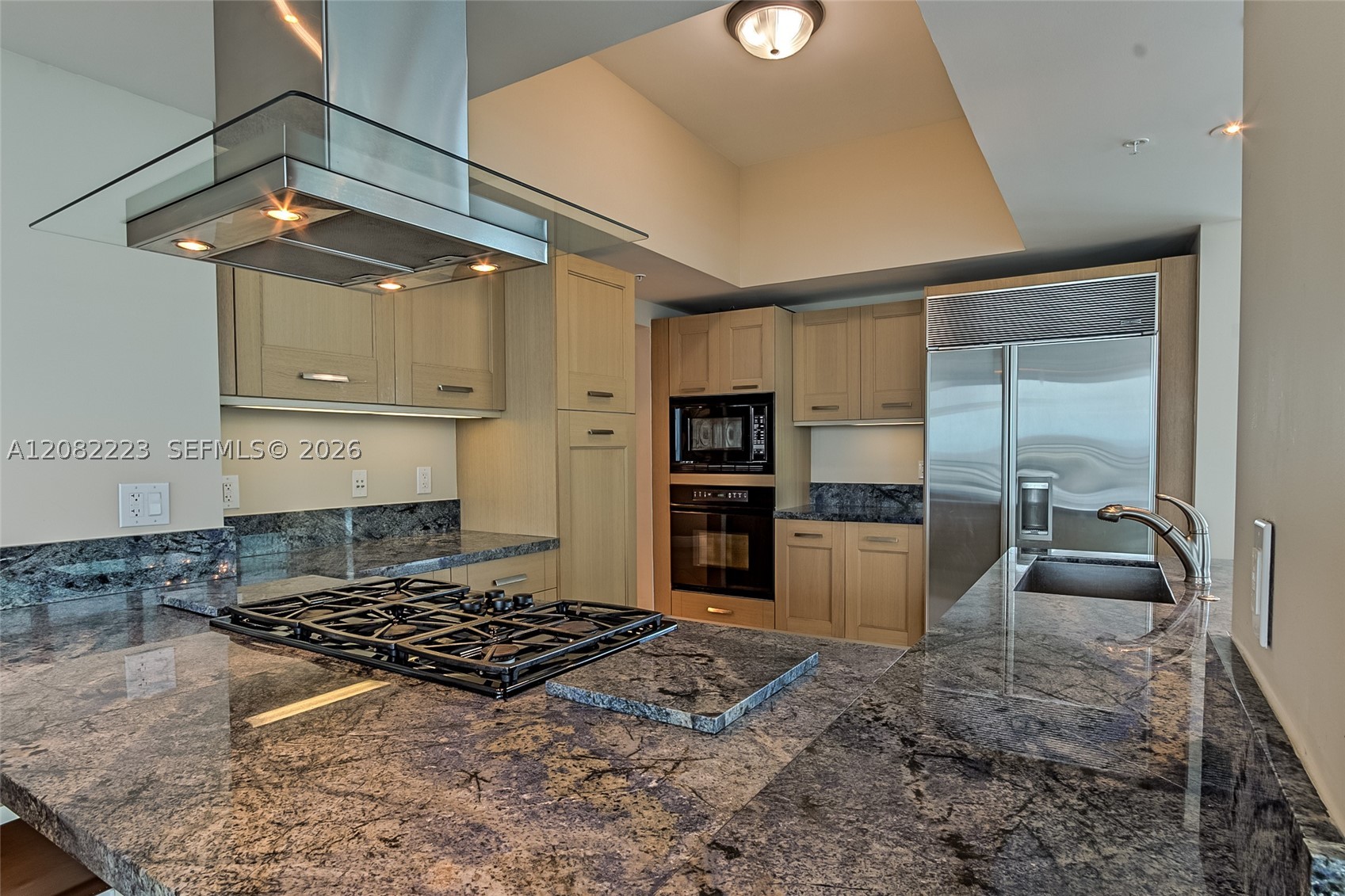 3535 S OCEAN DR #2805, Hollywood FL 33019