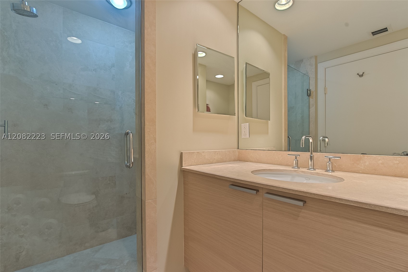3535 S OCEAN DR #2805, Hollywood FL 33019