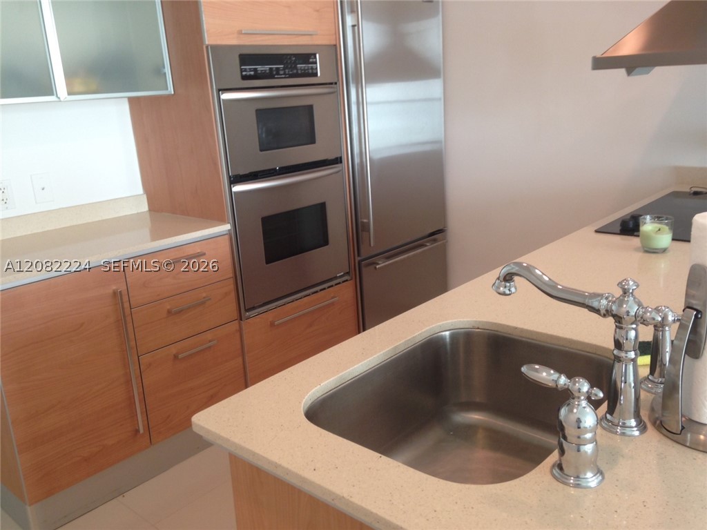 218 SE 14th St #2108, Miami FL 33131