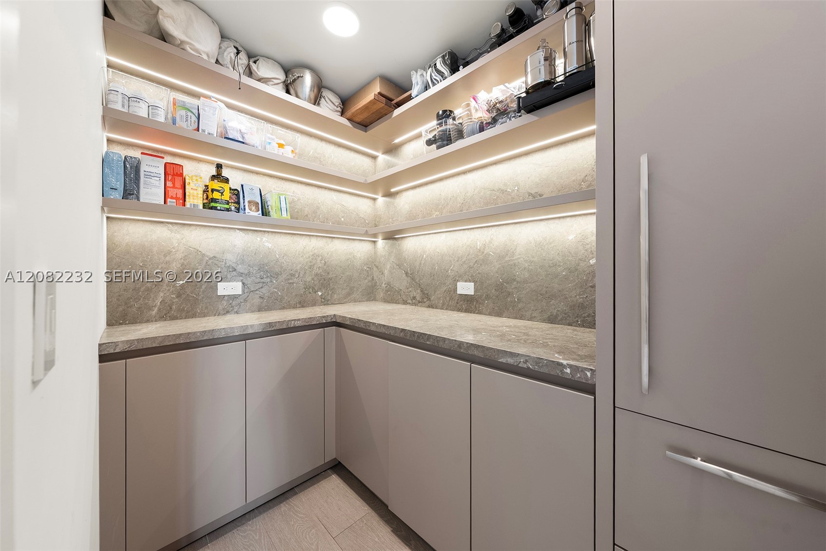 500 Alton Rd #2318, Miami Beach FL 33139