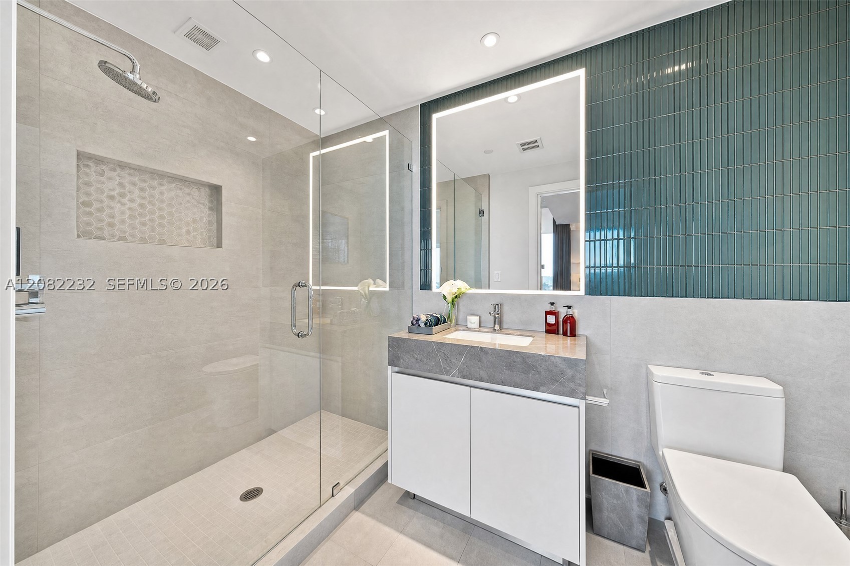 500 Alton Rd #2318, Miami Beach FL 33139