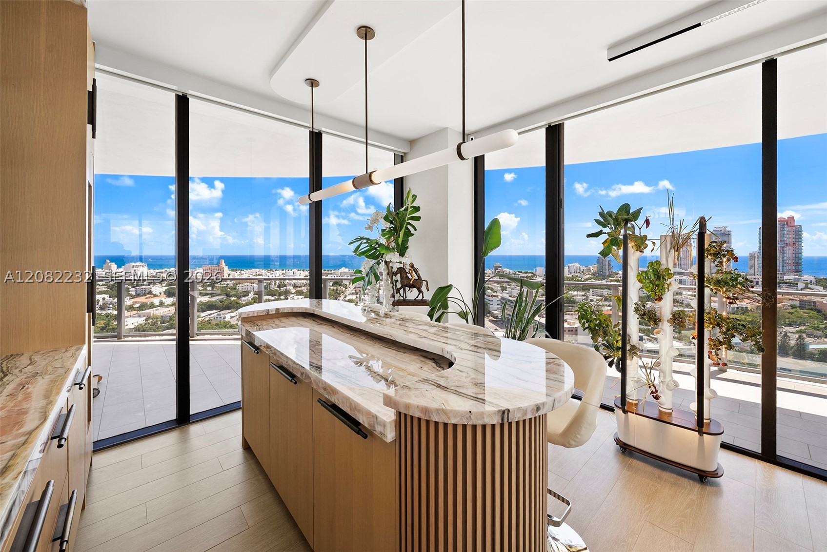 500 Alton Rd #2318, Miami Beach FL 33139