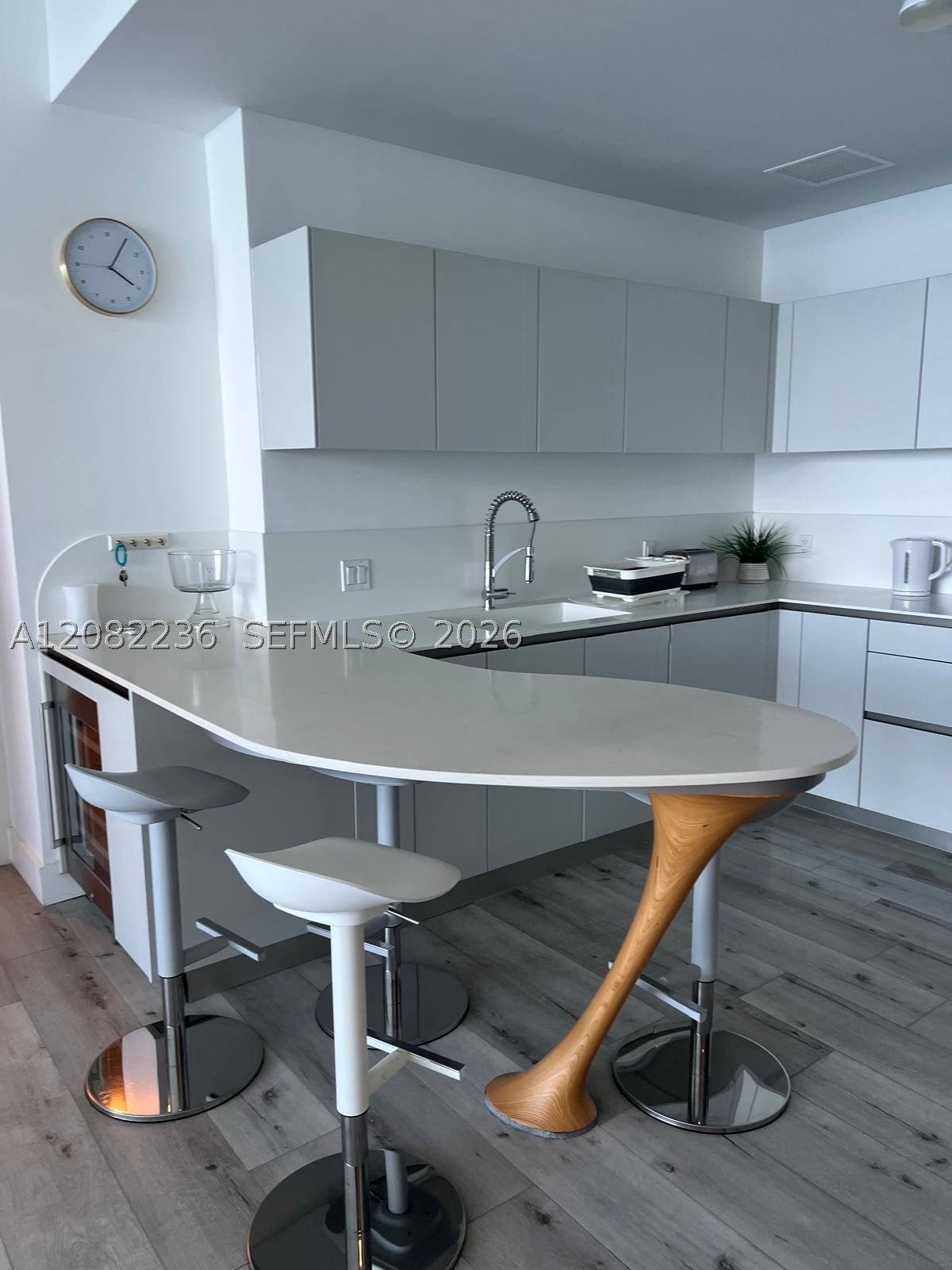 16901 Collins Ave #704, Sunny Isles Beach FL 33160