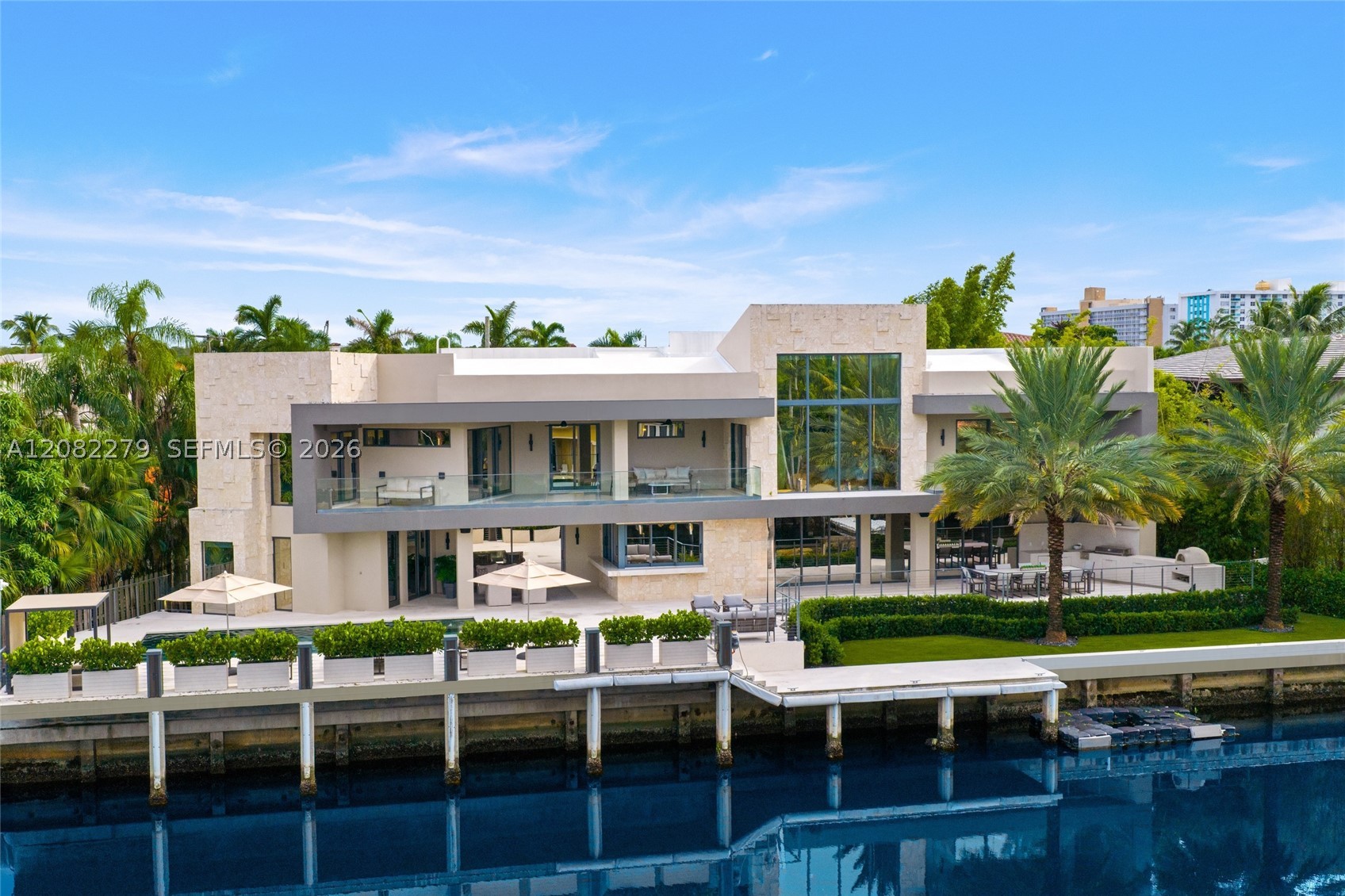 16495 NE 32nd Ave, North Miami Beach FL 33160