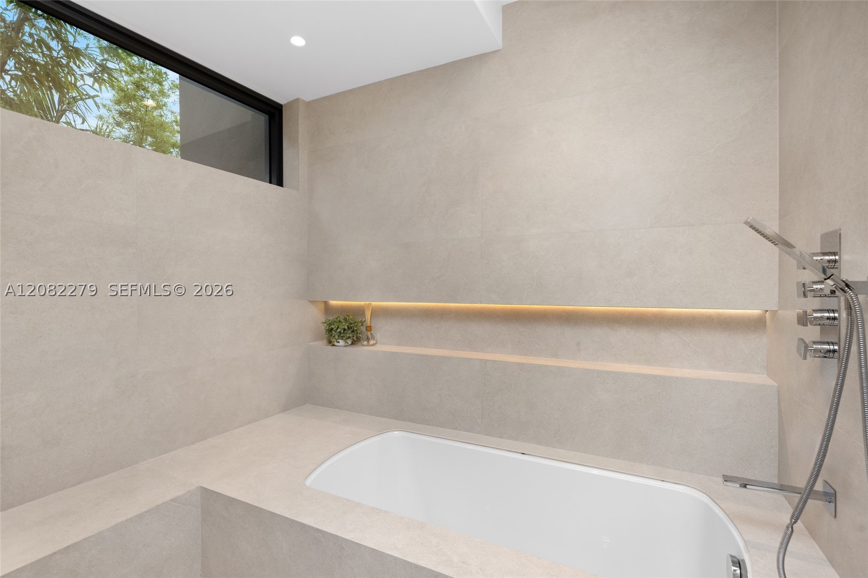 16495 NE 32nd Ave, North Miami Beach FL 33160