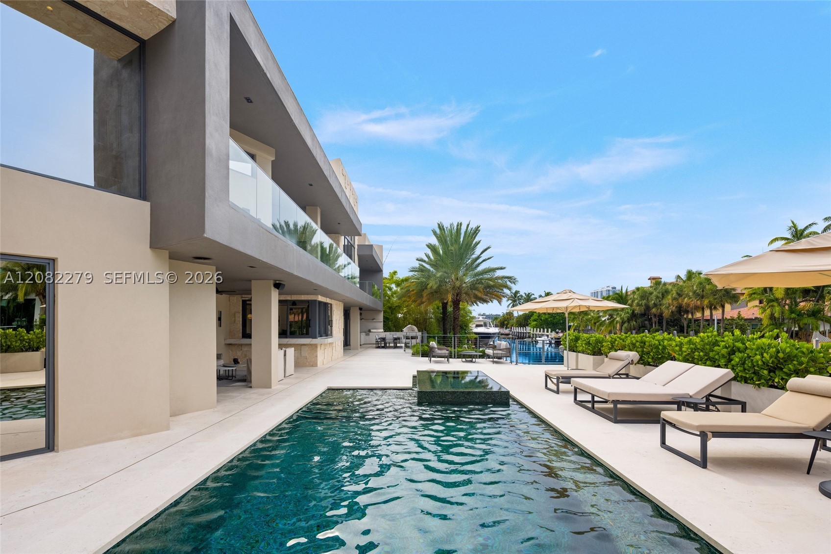 16495 NE 32nd Ave, North Miami Beach FL 33160