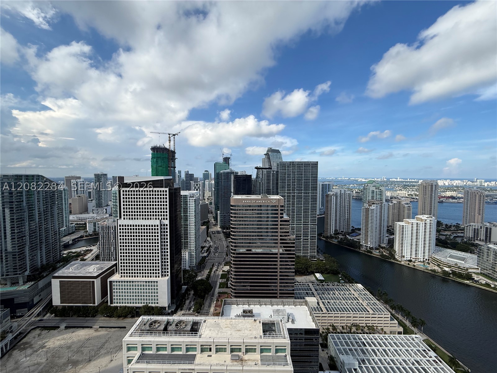 950 Brickell Bay Dr #5202, Miami FL 33131