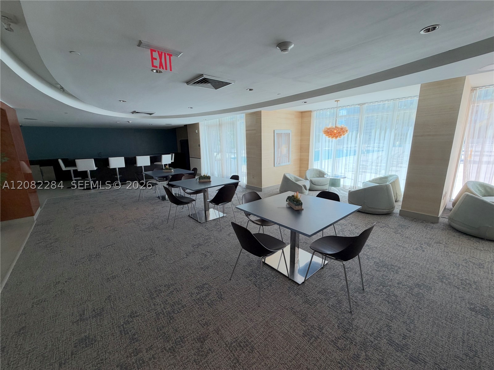 950 Brickell Bay Dr #5202, Miami FL 33131