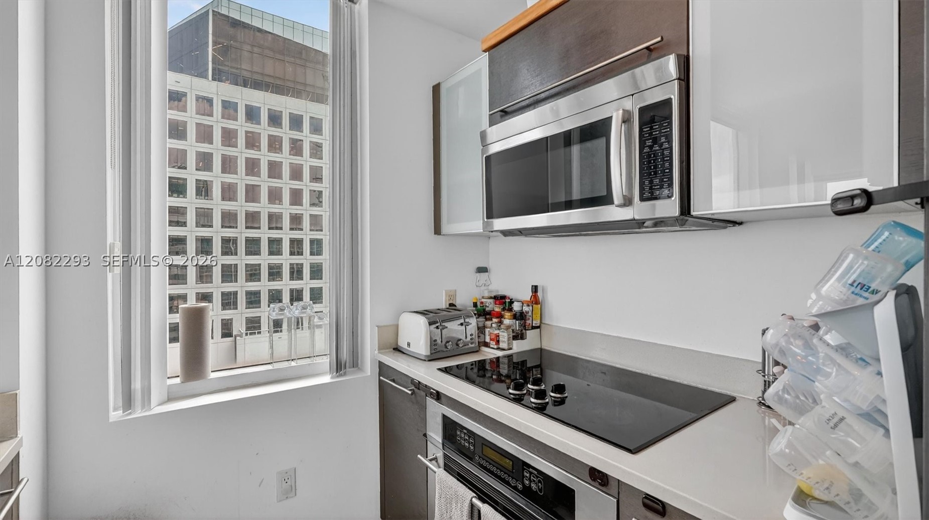 500 Brickell Ave #4102, Miami FL 33131