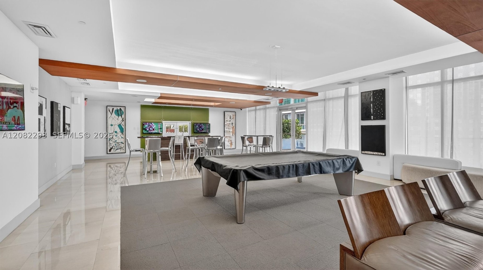 500 Brickell Ave #4102, Miami FL 33131