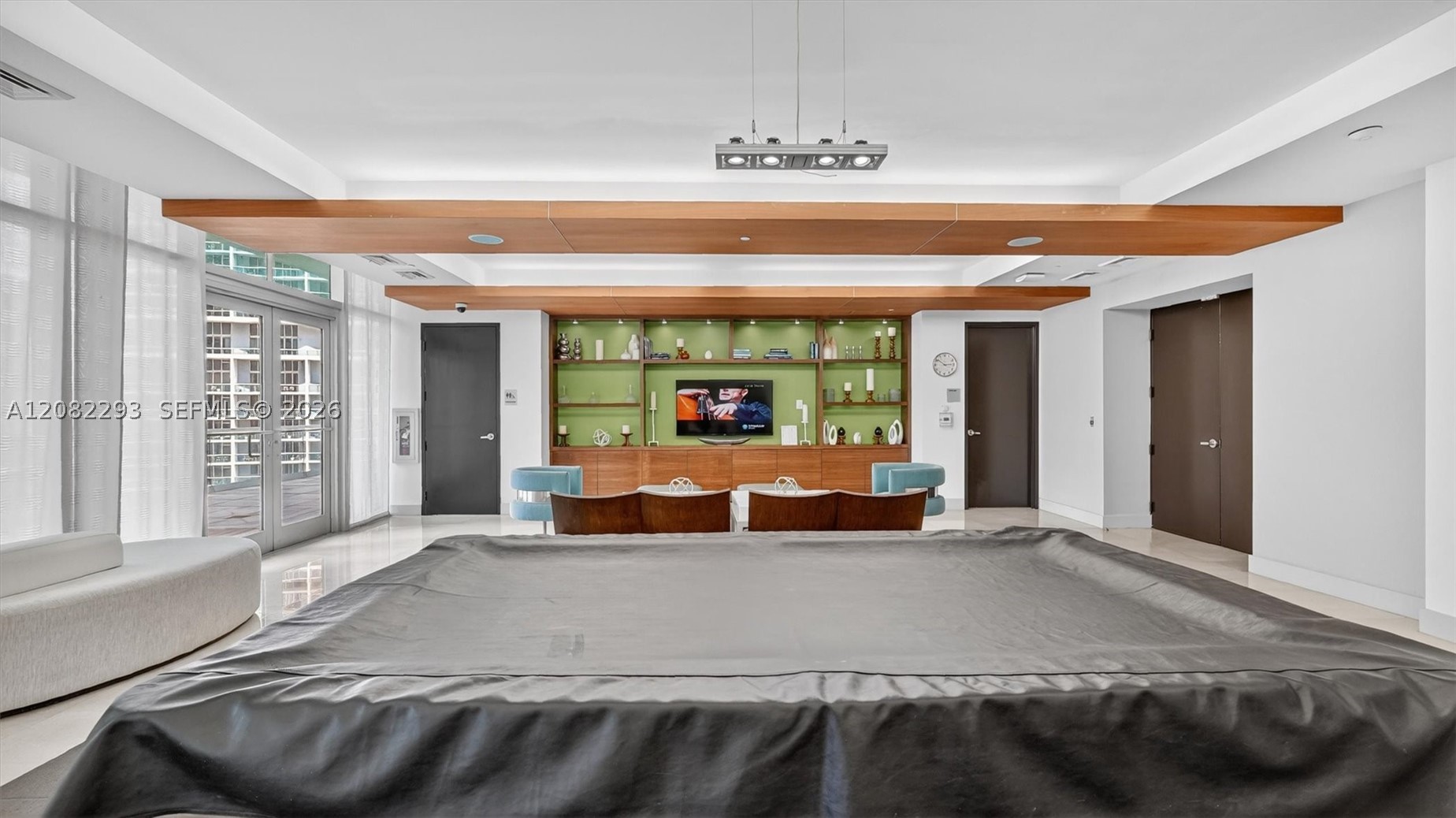 500 Brickell Ave #4102, Miami FL 33131