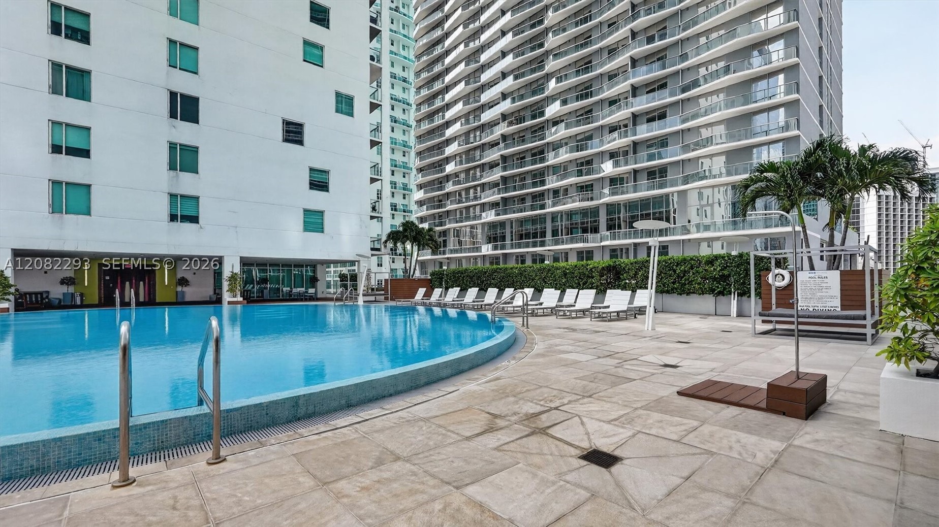 500 Brickell Ave #4102, Miami FL 33131