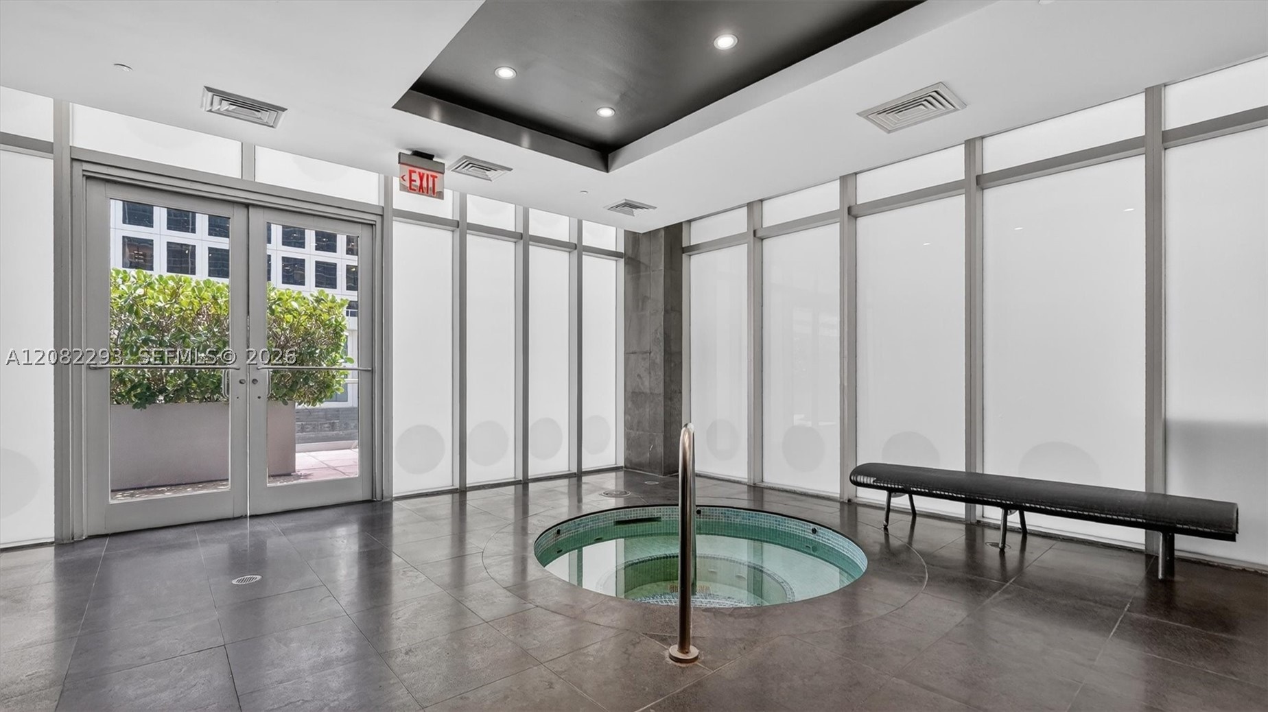 500 Brickell Ave #4102, Miami FL 33131