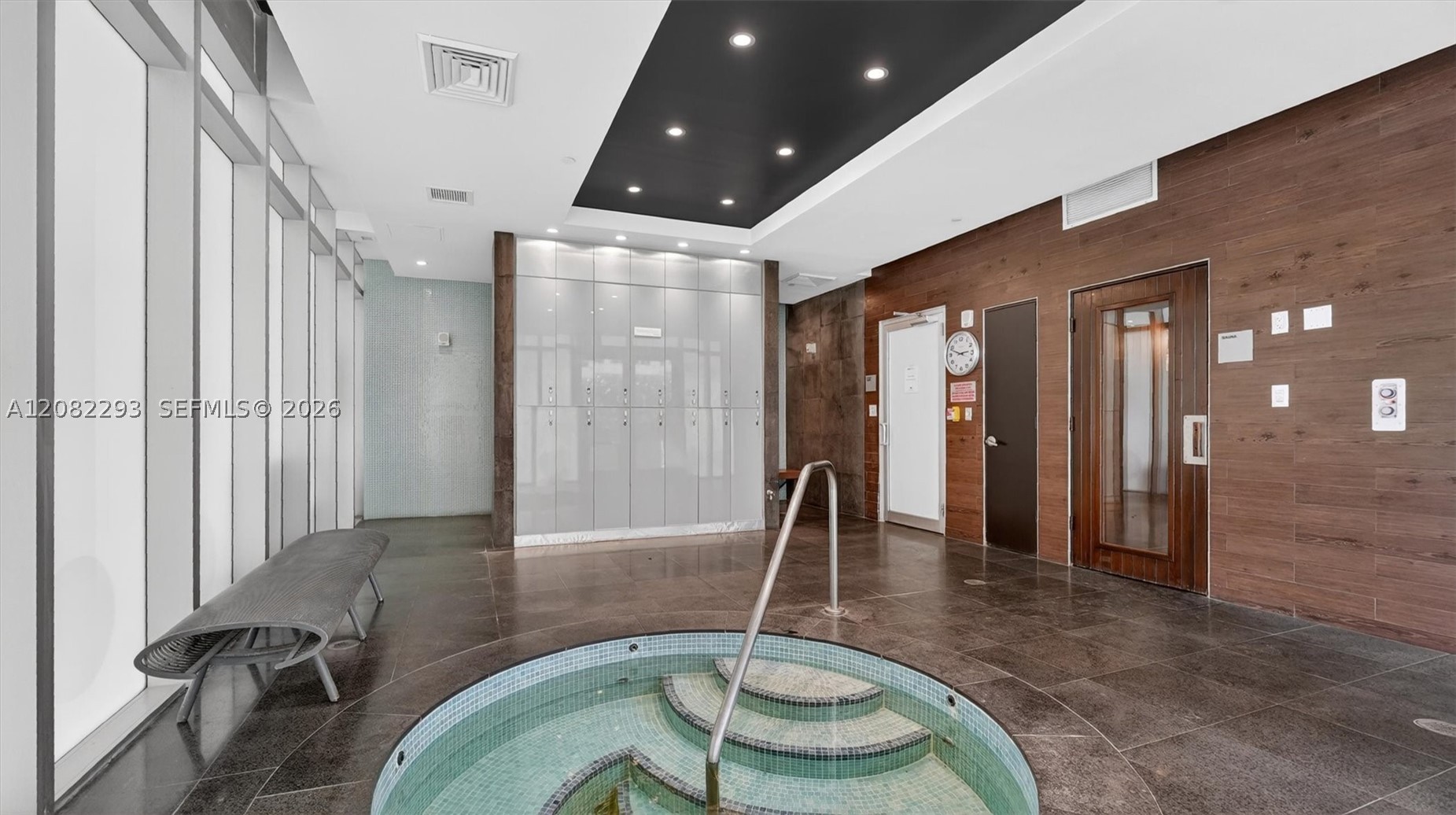 500 Brickell Ave #4102, Miami FL 33131