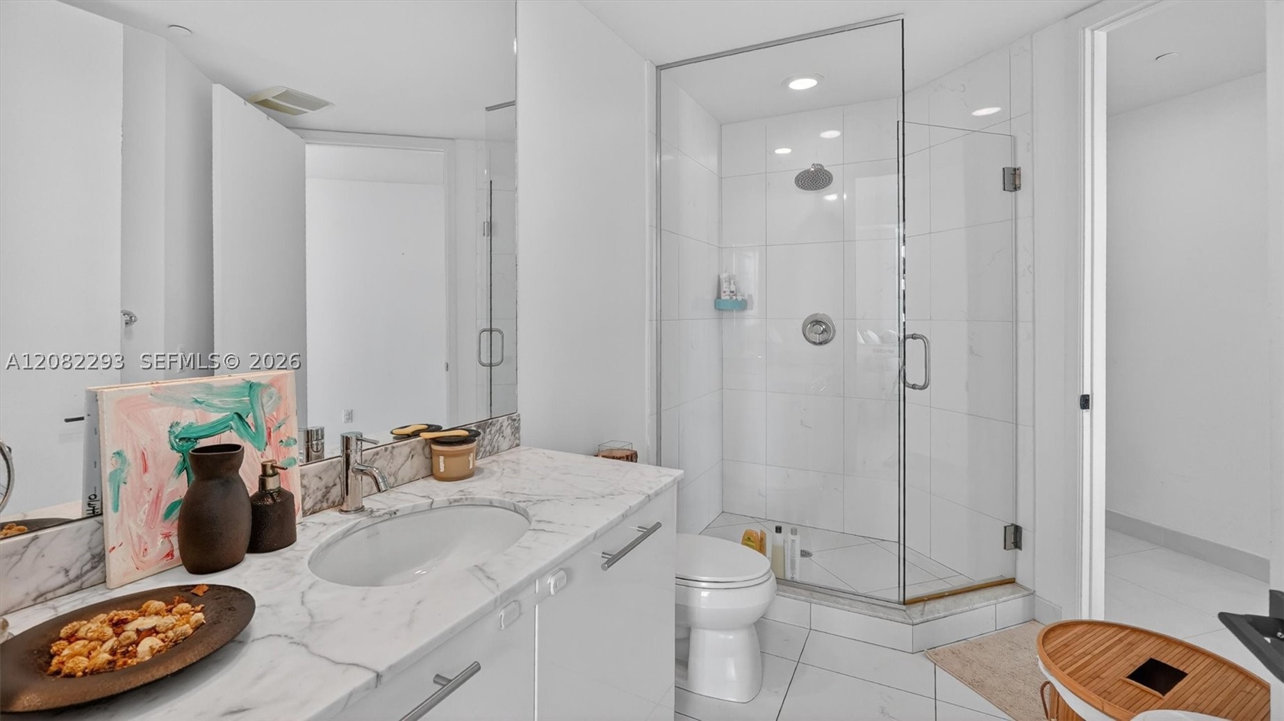 500 Brickell Ave #4102, Miami FL 33131