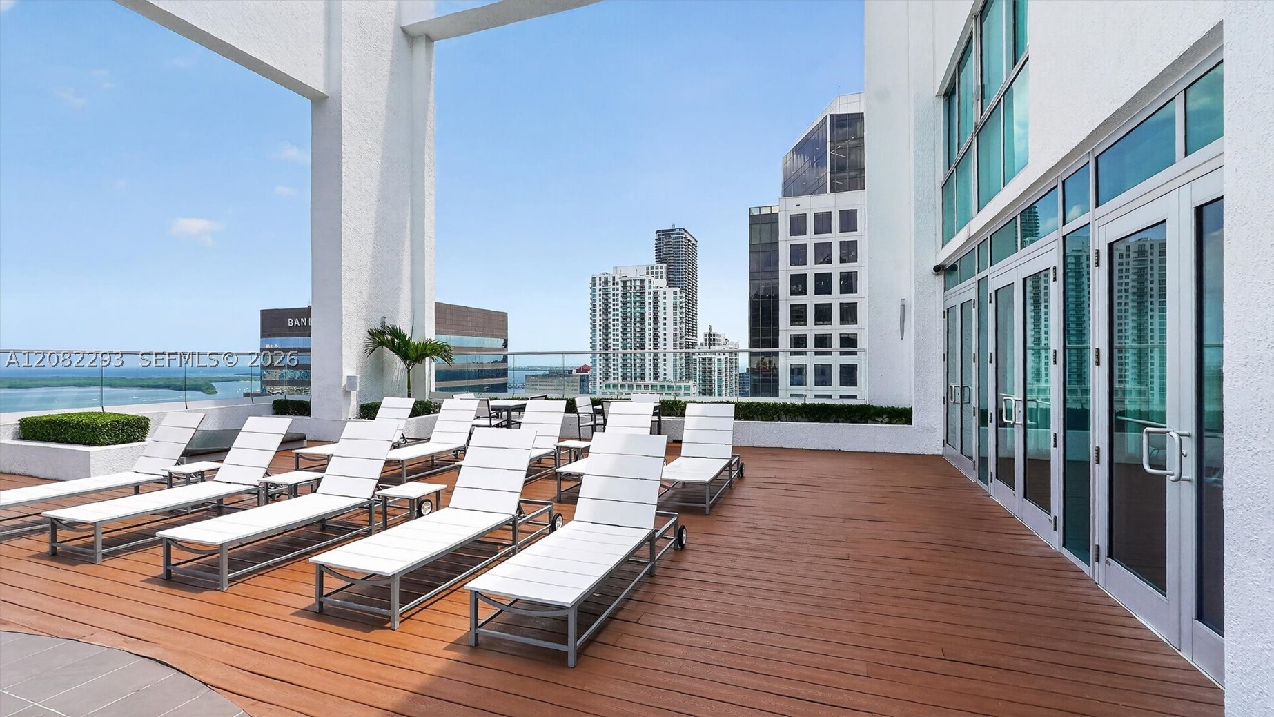 500 Brickell Ave #4102, Miami FL 33131