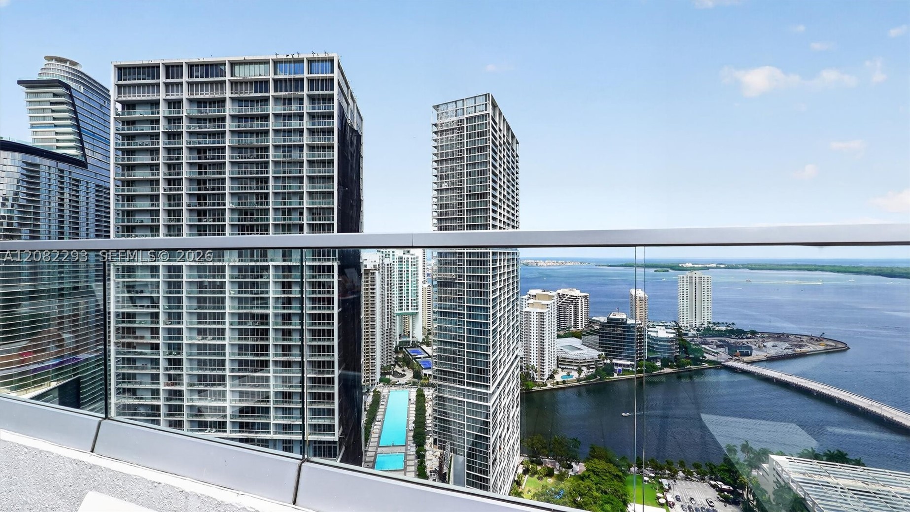 500 Brickell Ave #4102, Miami FL 33131