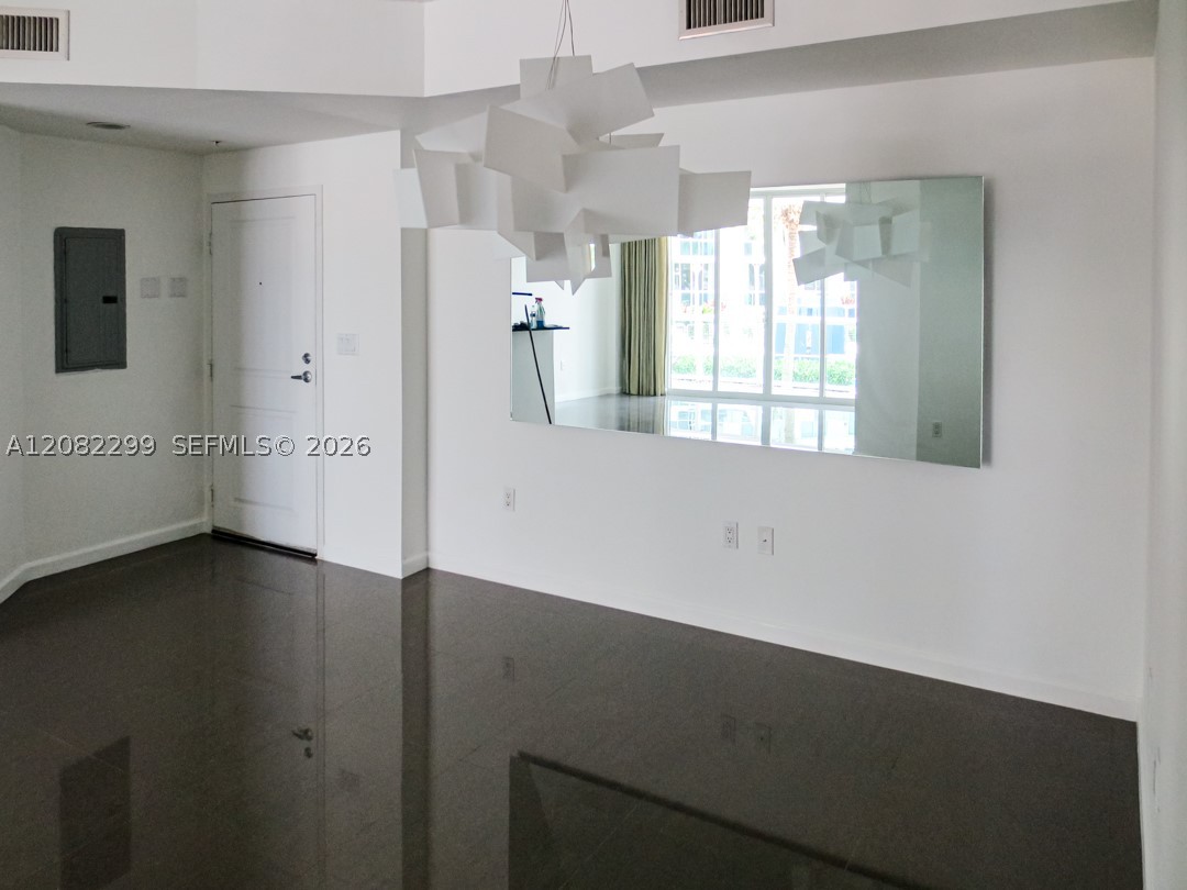 7900 Harbor Island Dr #606, North Bay Village FL 33141