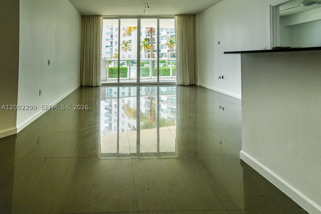 7900 Harbor Island Dr #606, North Bay Village FL 33141