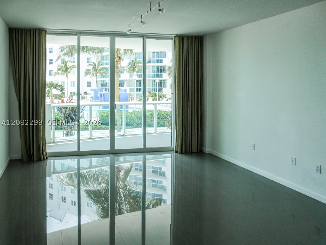 7900 Harbor Island Dr #606, North Bay Village FL 33141