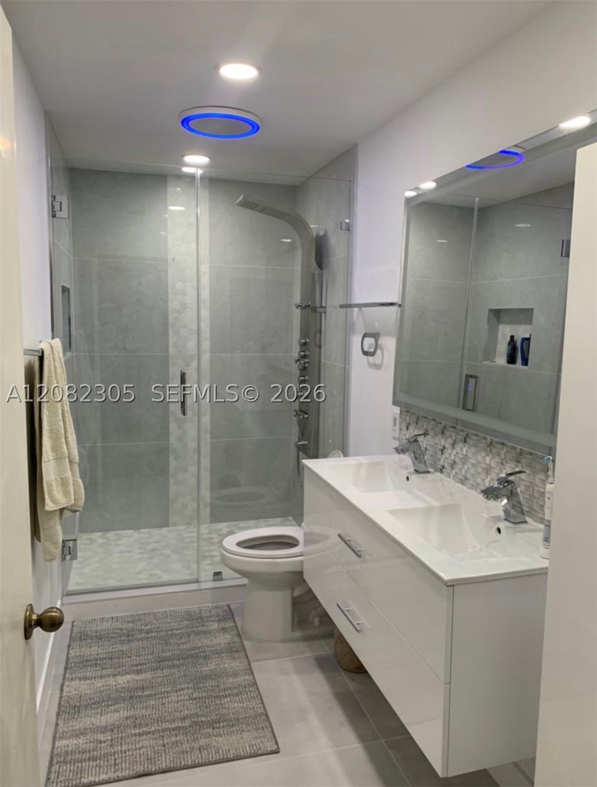 9873 SW 154th Ct, Miami FL 33196