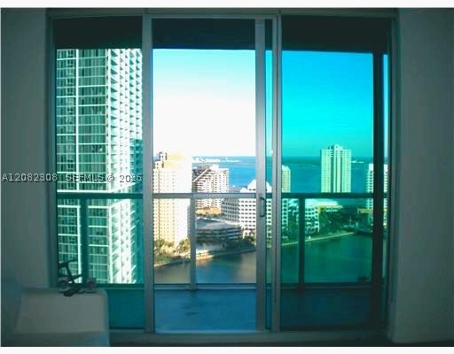 500 Brickell Ave #2100, Miami FL 33131