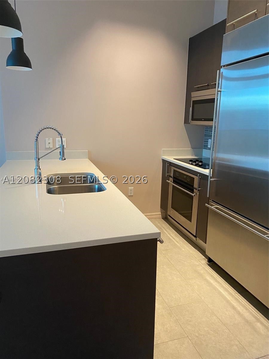 500 Brickell Ave #2100, Miami FL 33131