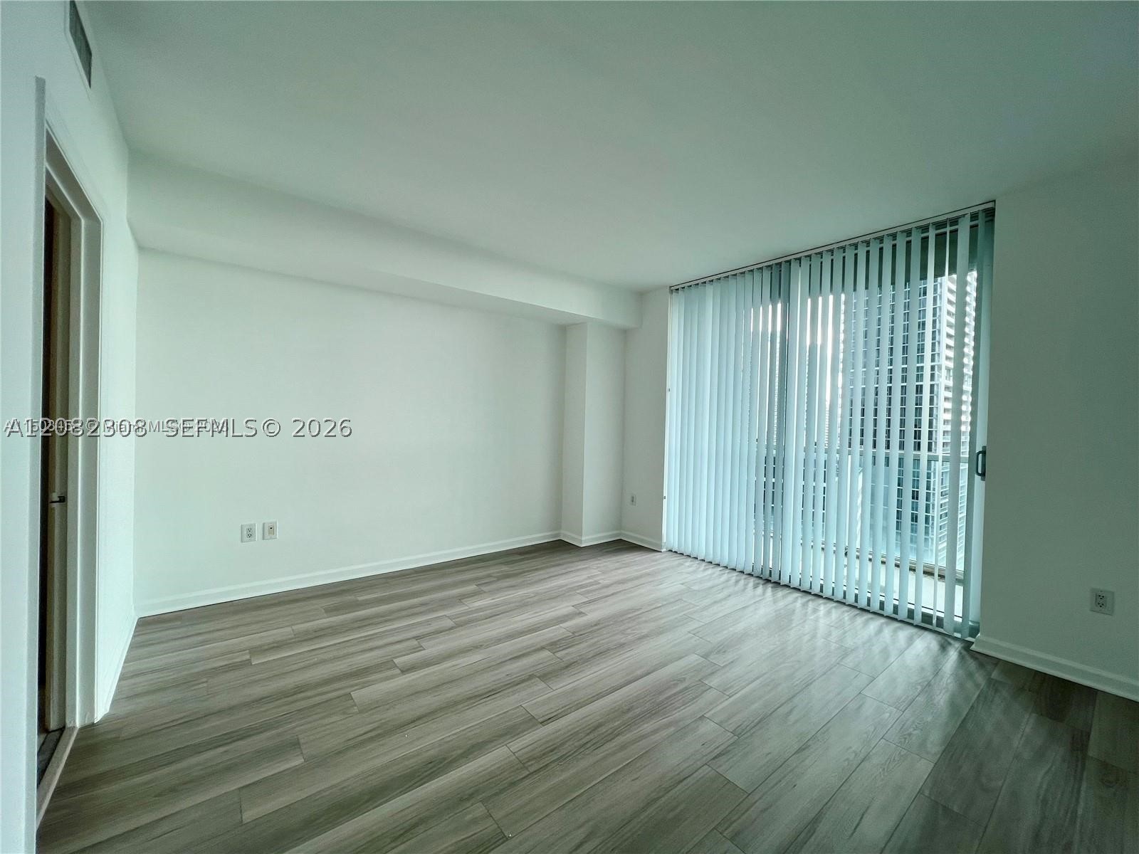500 Brickell Ave #2100, Miami FL 33131
