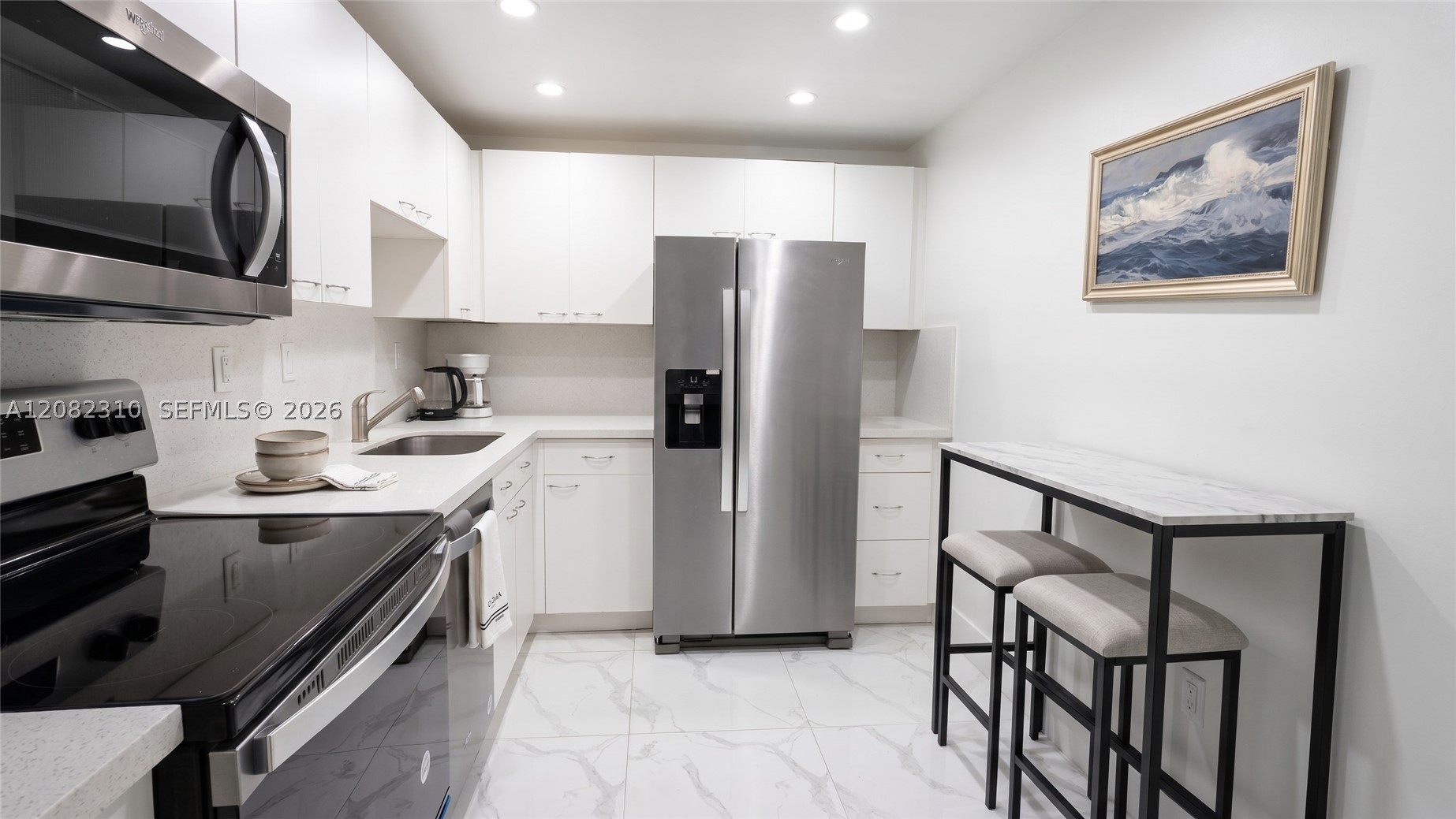 3701 N Country Club Dr #701, Aventura FL 33180