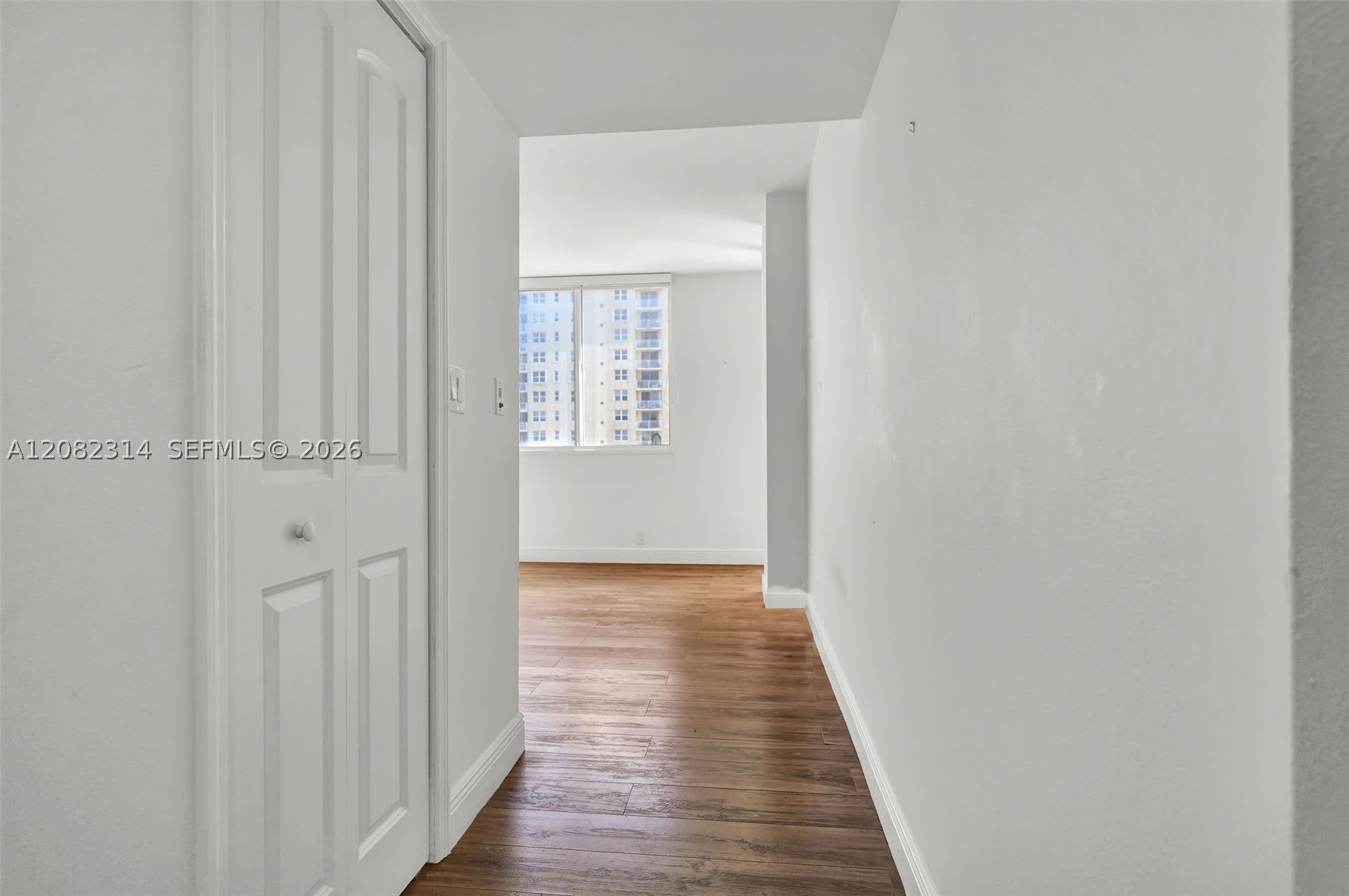 520 Brickell Key Dr #A1007, Miami FL 33131