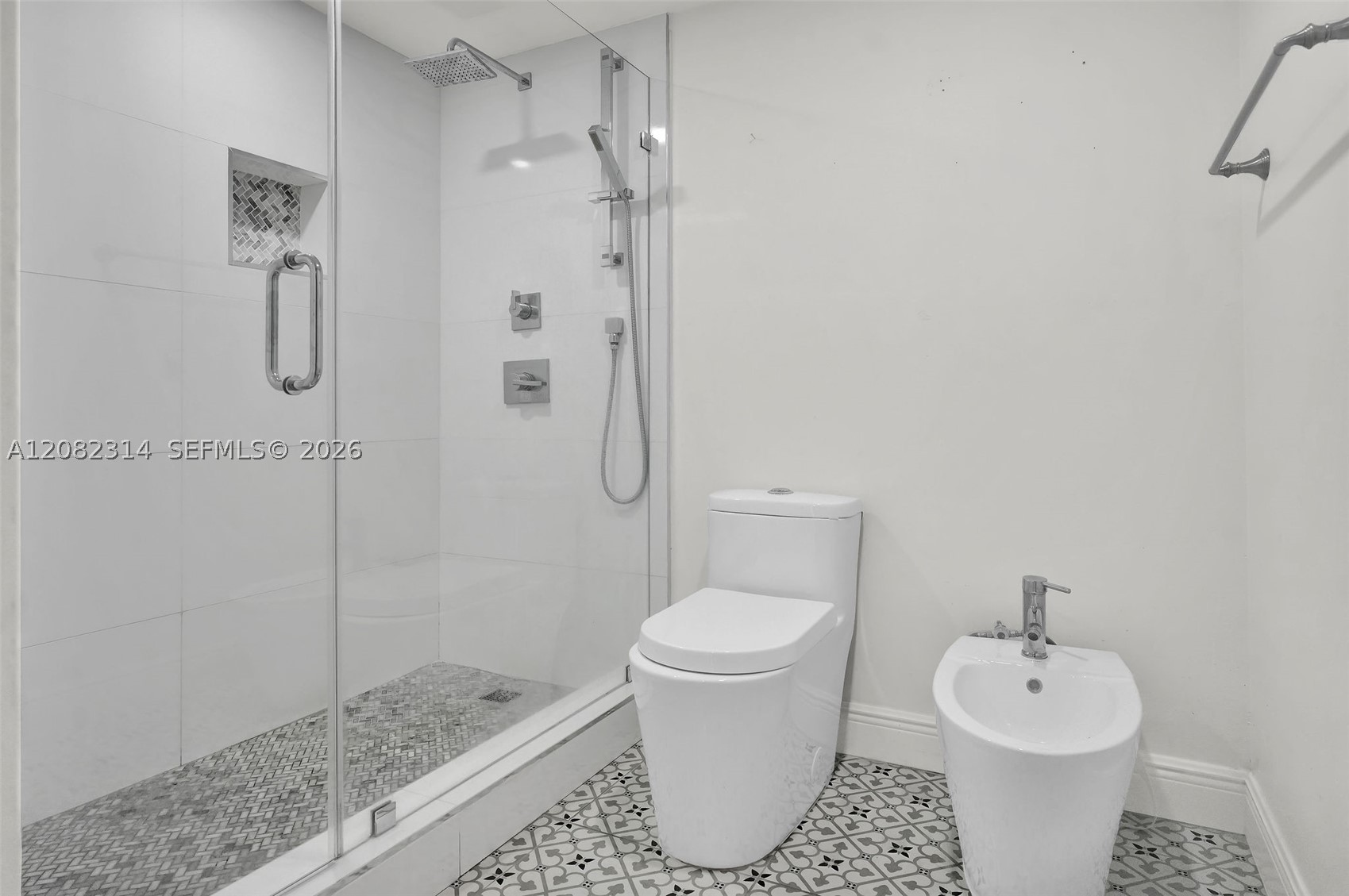 520 Brickell Key Dr #A1007, Miami FL 33131
