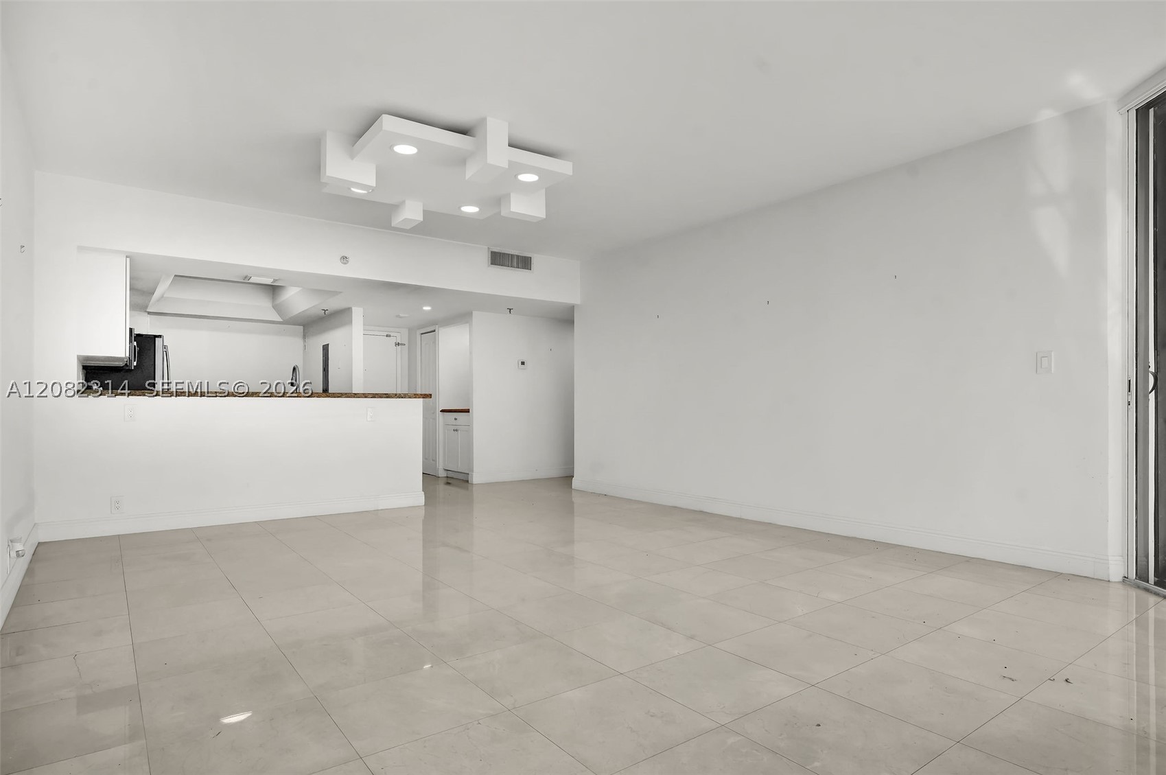 520 Brickell Key Dr #A1007, Miami FL 33131