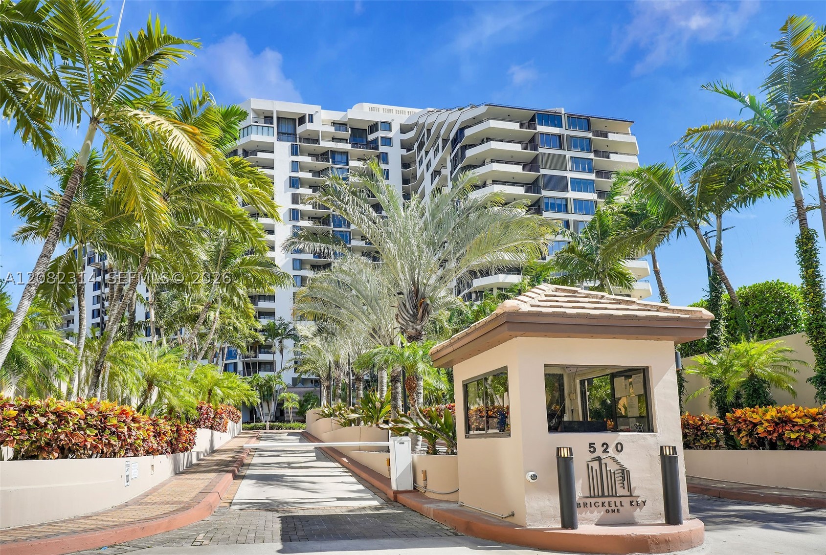 520 Brickell Key Dr #A1007, Miami FL 33131