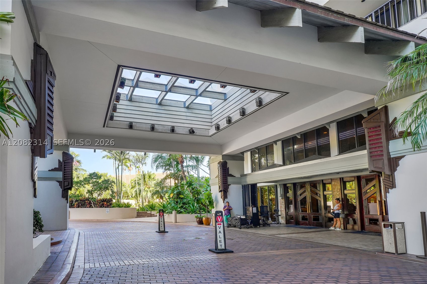 520 Brickell Key Dr #A1007, Miami FL 33131