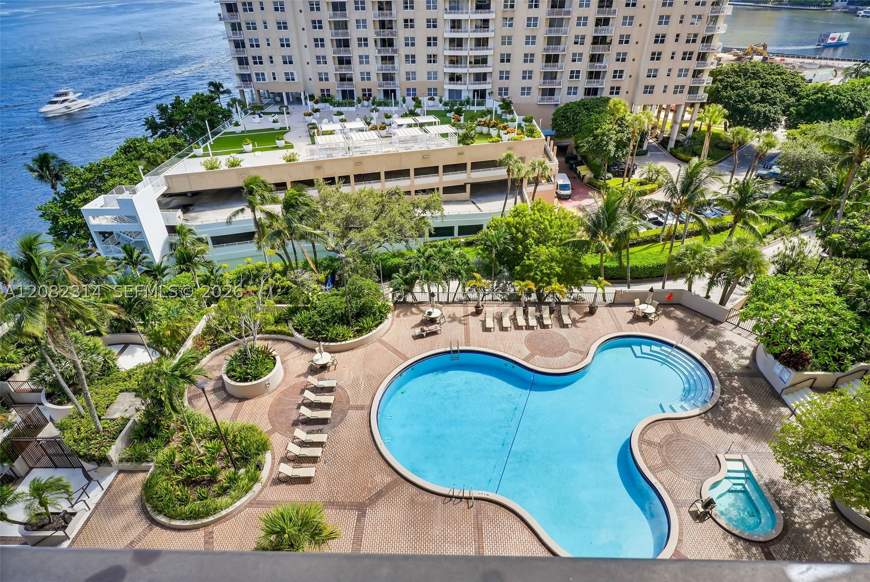 520 Brickell Key Dr #A1007, Miami FL 33131
