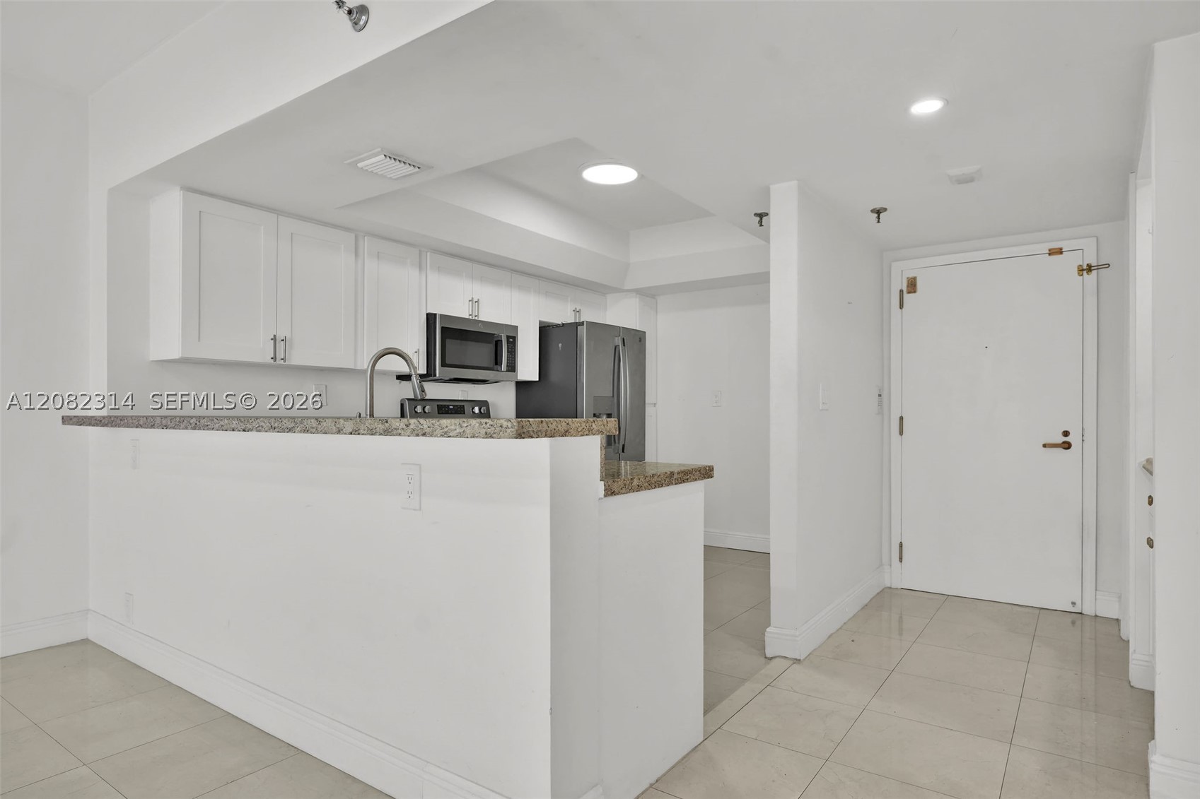 520 Brickell Key Dr #A1007, Miami FL 33131