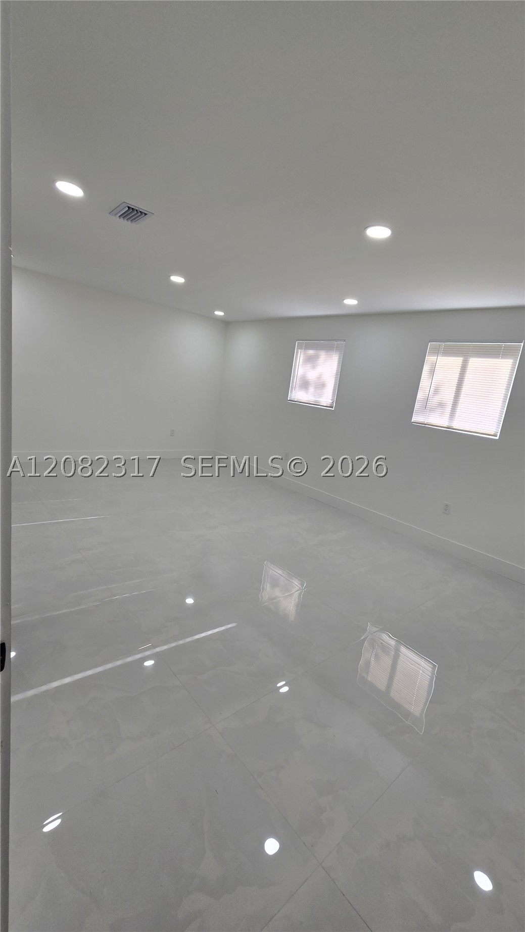 776 NW 10th St, Florida City FL 33034