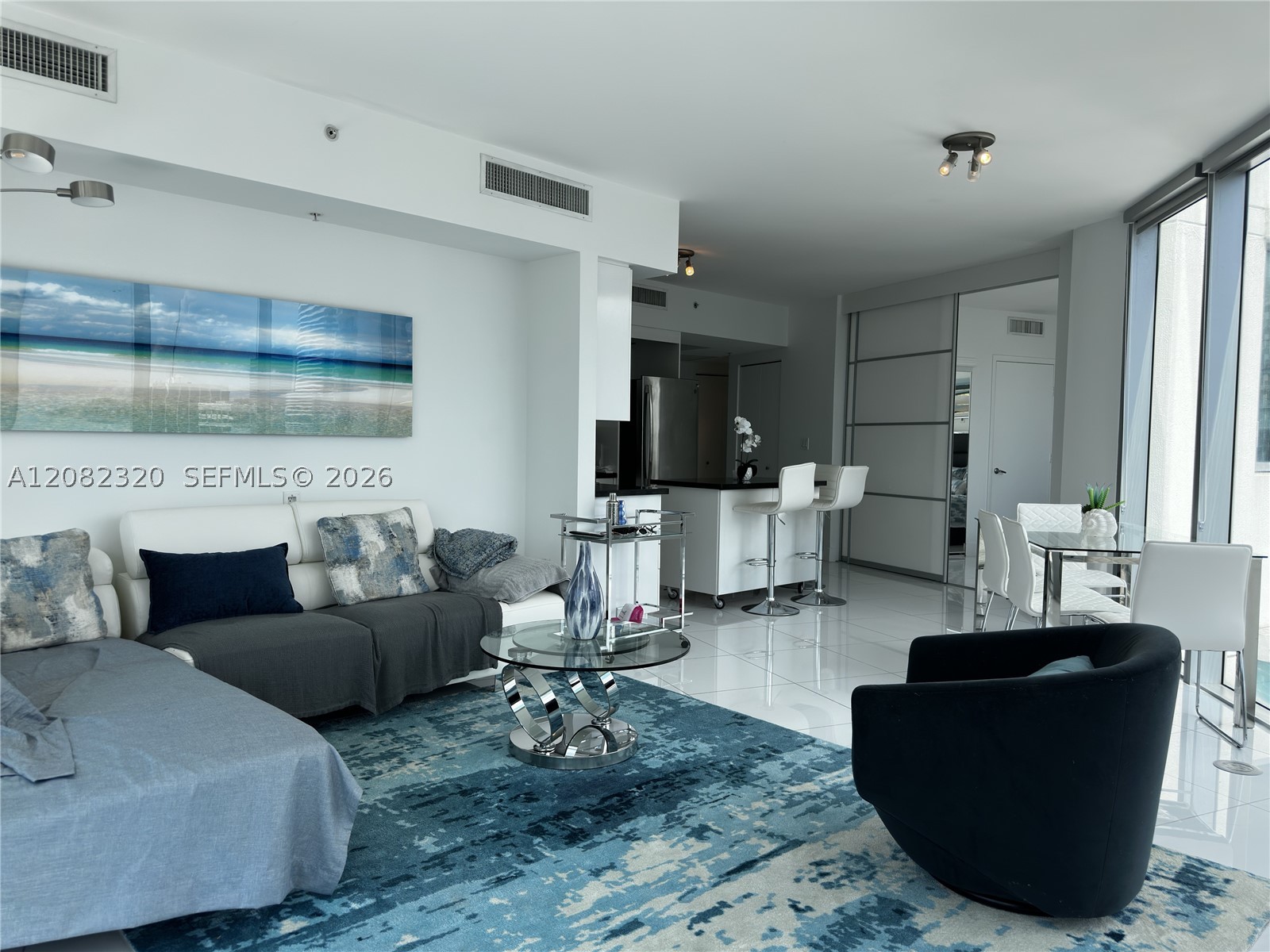 92 SW 3rd St #3501, Miami FL 33130
