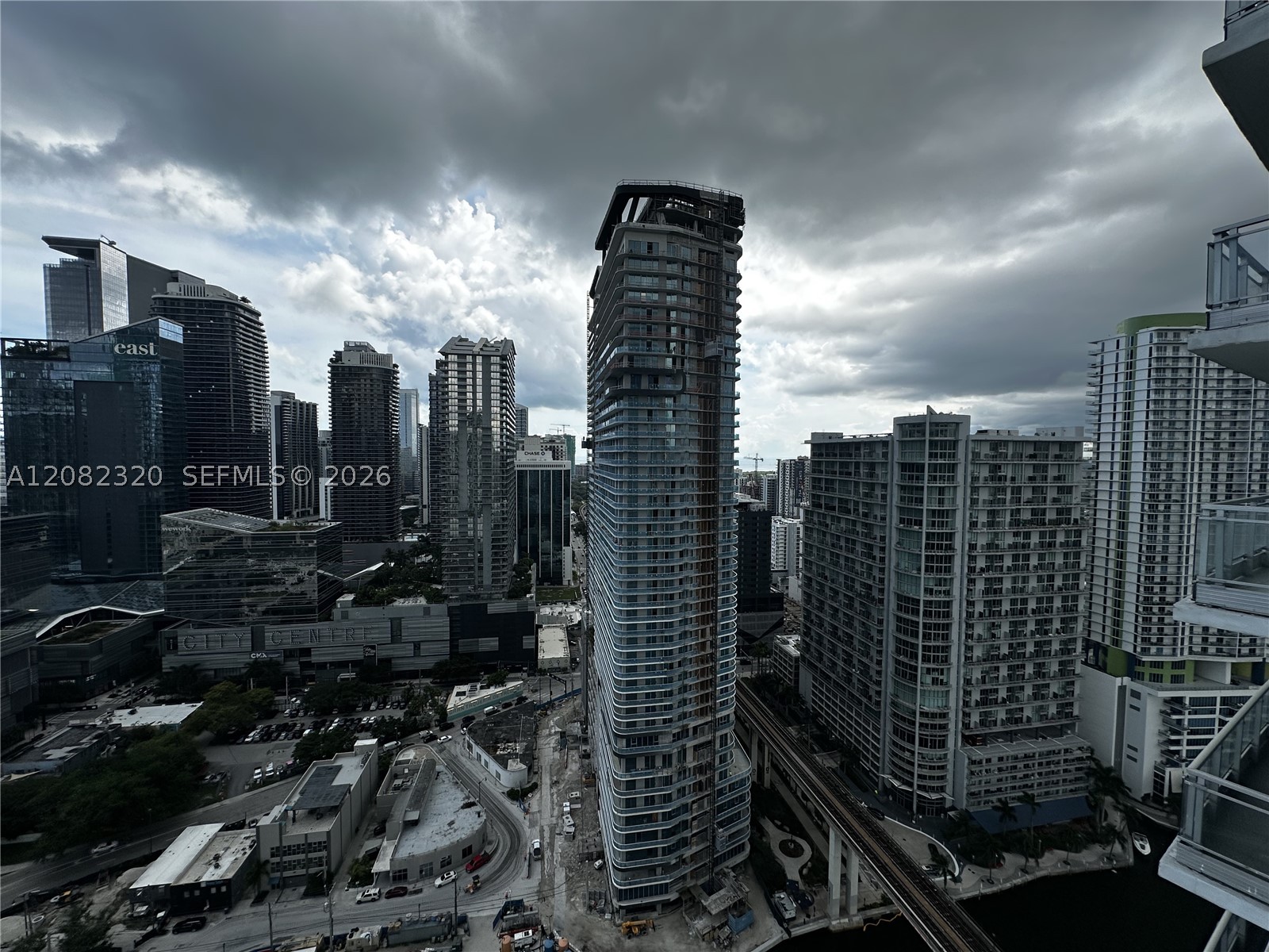 92 SW 3rd St #3501, Miami FL 33130