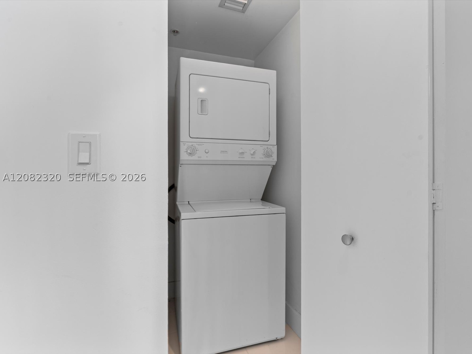 92 SW 3rd St #3501, Miami FL 33130