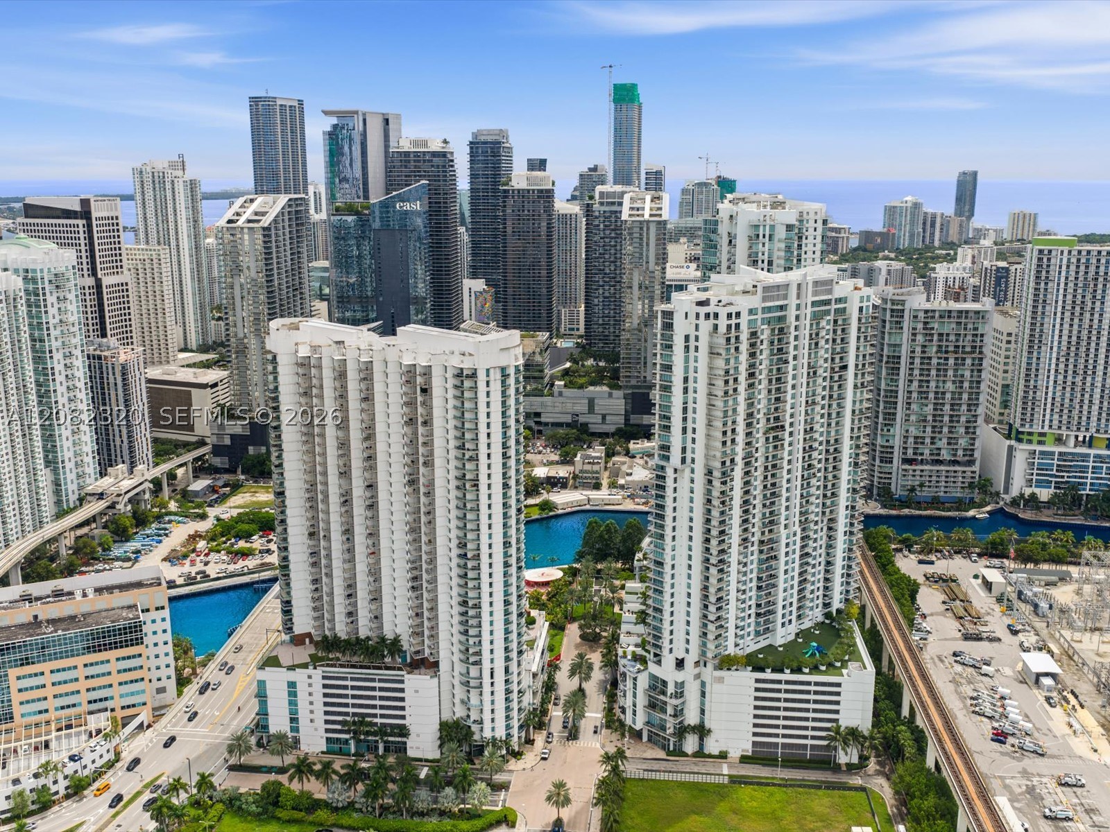 92 SW 3rd St #3501, Miami FL 33130