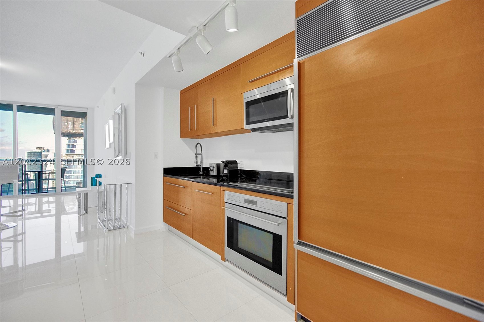 475 Brickell Ave #5010, Miami FL 33131