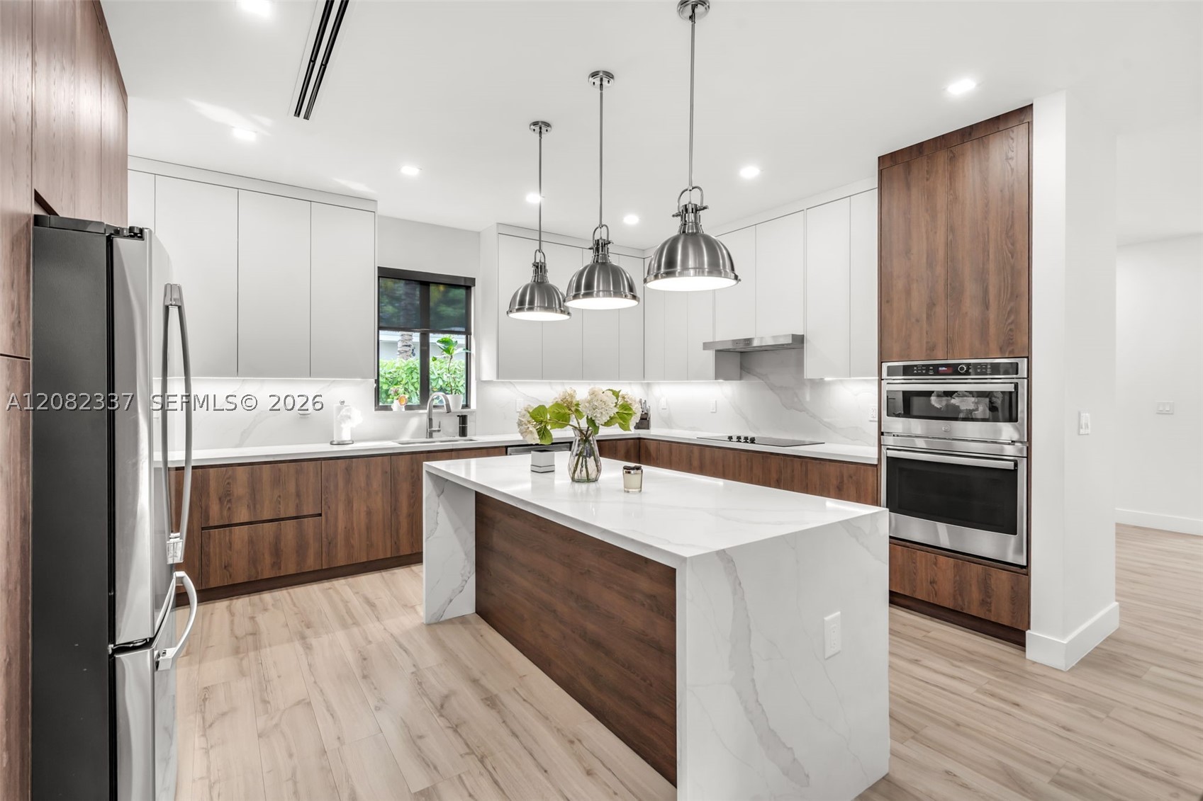 5759 SW 42nd St, Miami FL 33155