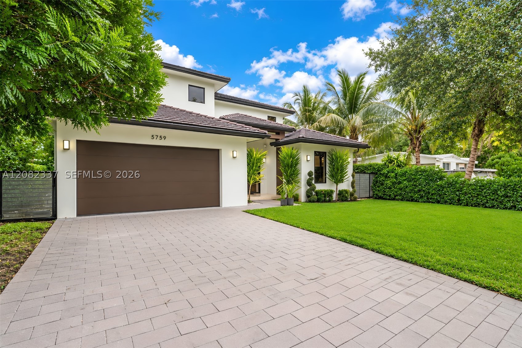5759 SW 42nd St, Miami FL 33155