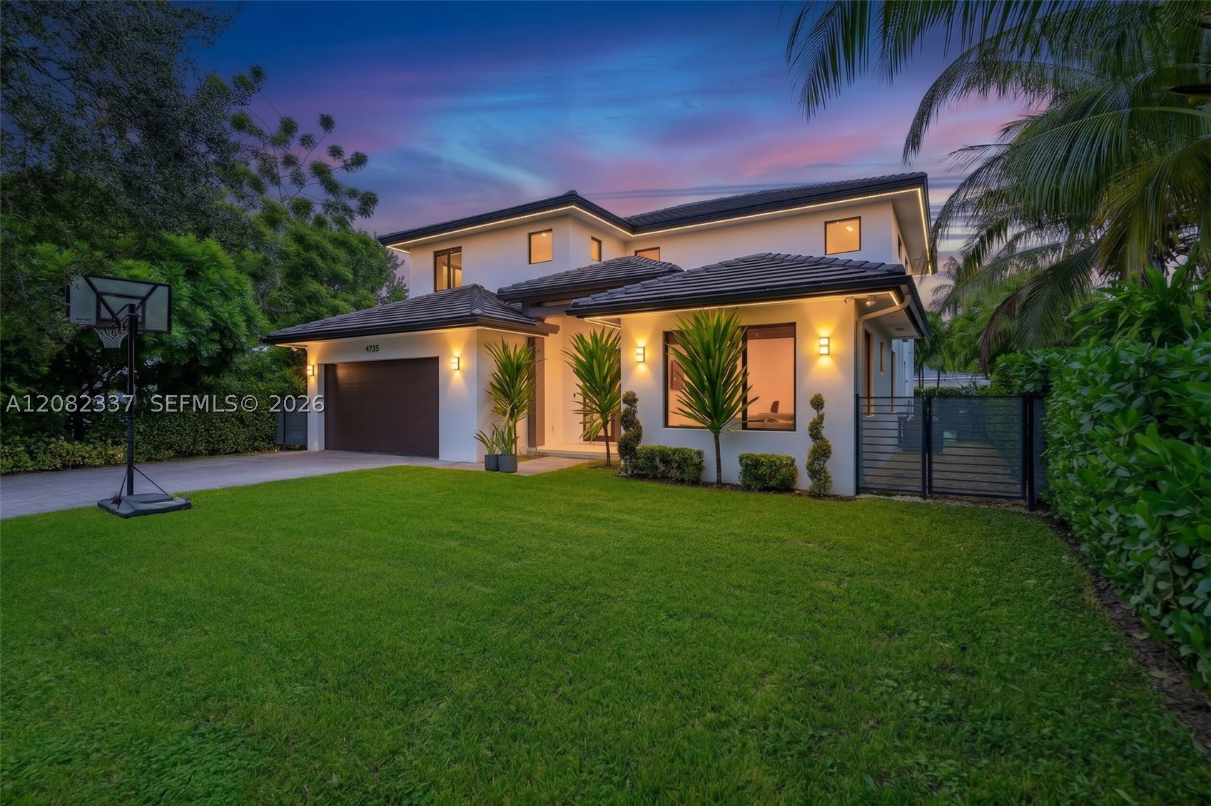 5759 SW 42nd St, Miami FL 33155